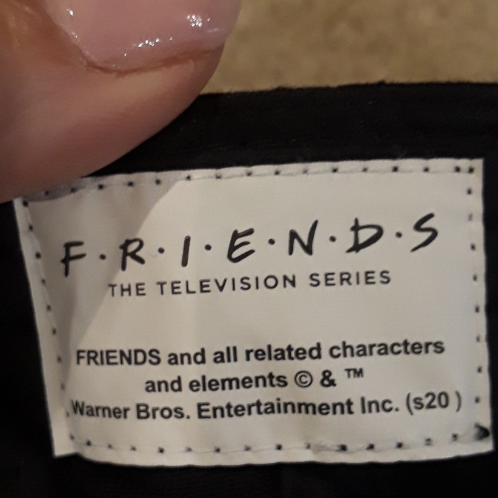 NWT Friend's Hat - Picture 3 of 4